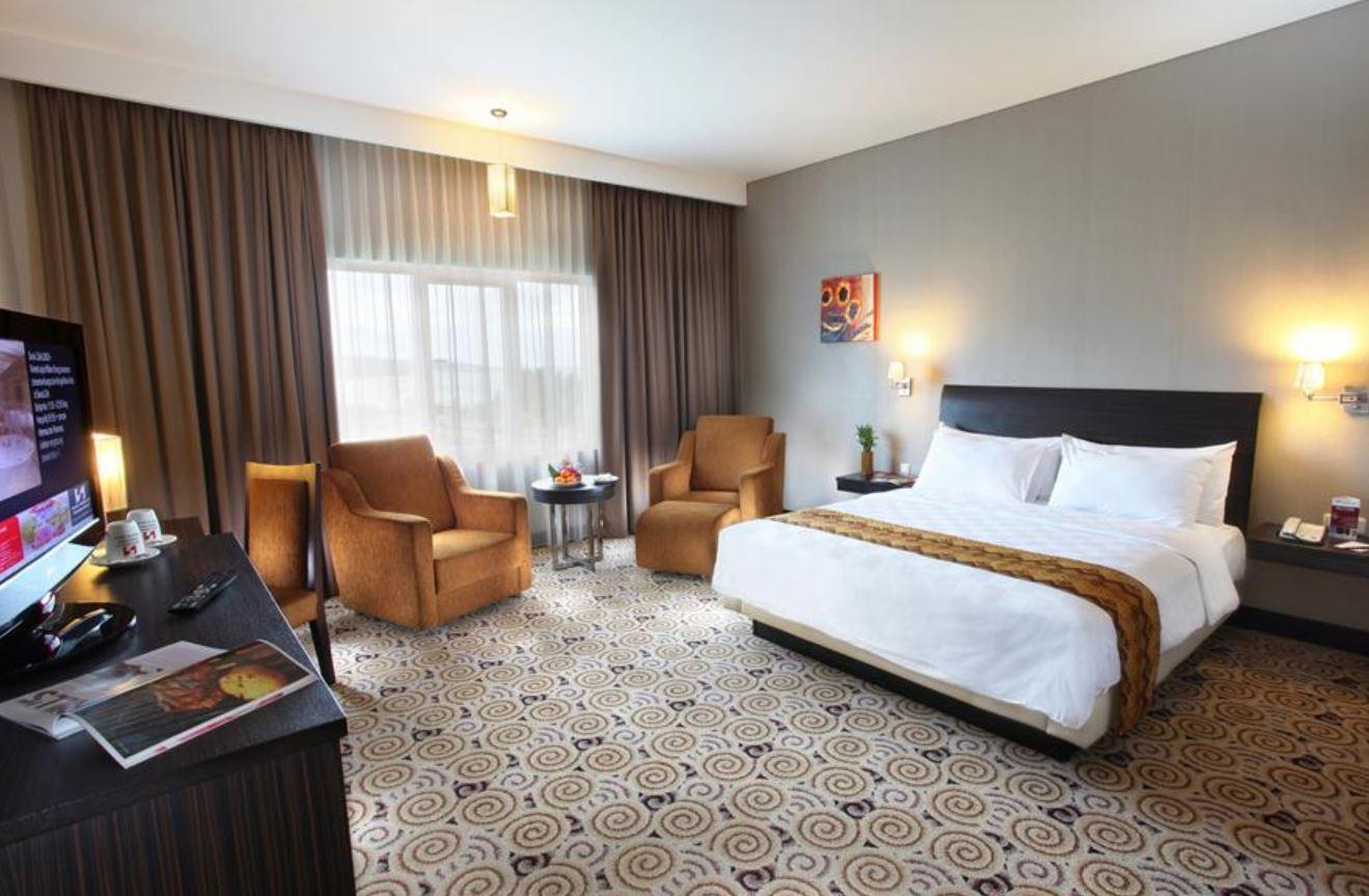 Swiss-Belhotel Kendari Exterior photo